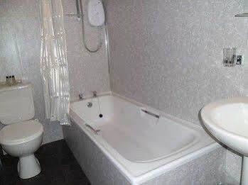 The Bayview Guest house 4*